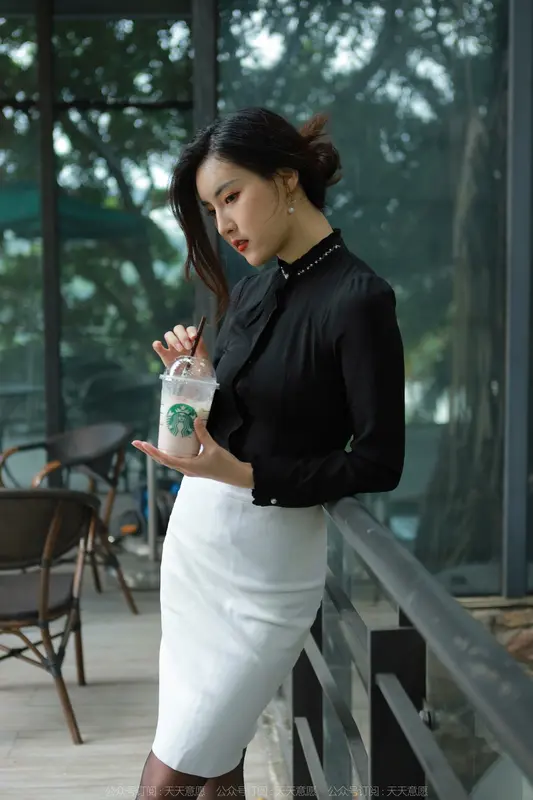 [IESS异思趣向] 2022.05.15 丝享家 1089:小宝《黑丝黑衬衣》 5